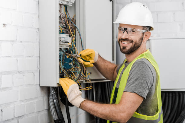 Best Ceiling Fan Installation Electrician  in Mineola, NY