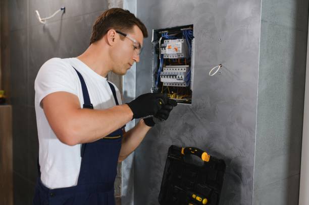 Best Affordable Electrician  in Mineola, NY